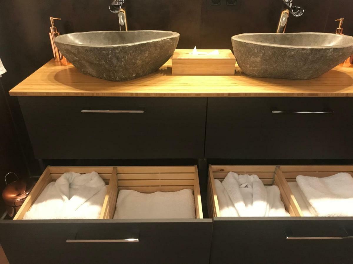 Les Lofts D'Artistes Hotell Saint-Gilles Exteriör bild