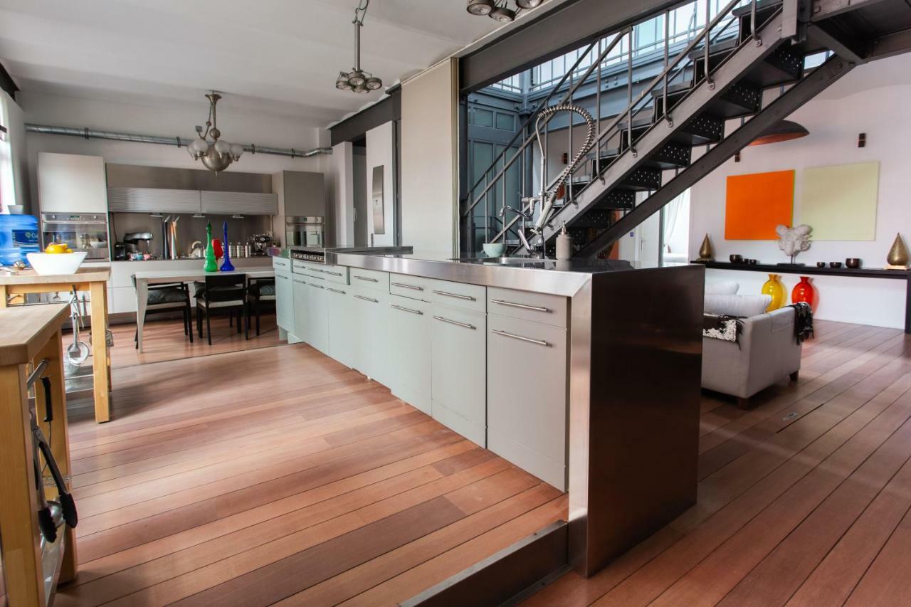 Les Lofts D'Artistes Hotell Saint-Gilles Exteriör bild