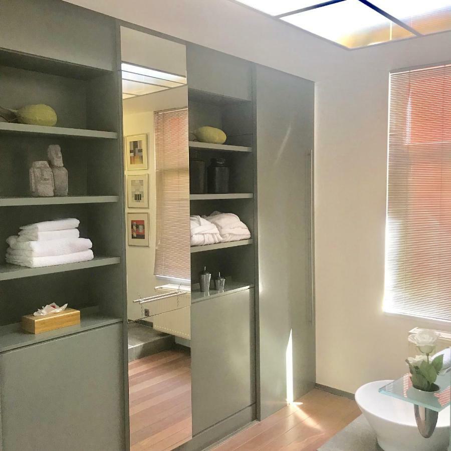 Les Lofts D'Artistes Hotell Saint-Gilles Exteriör bild